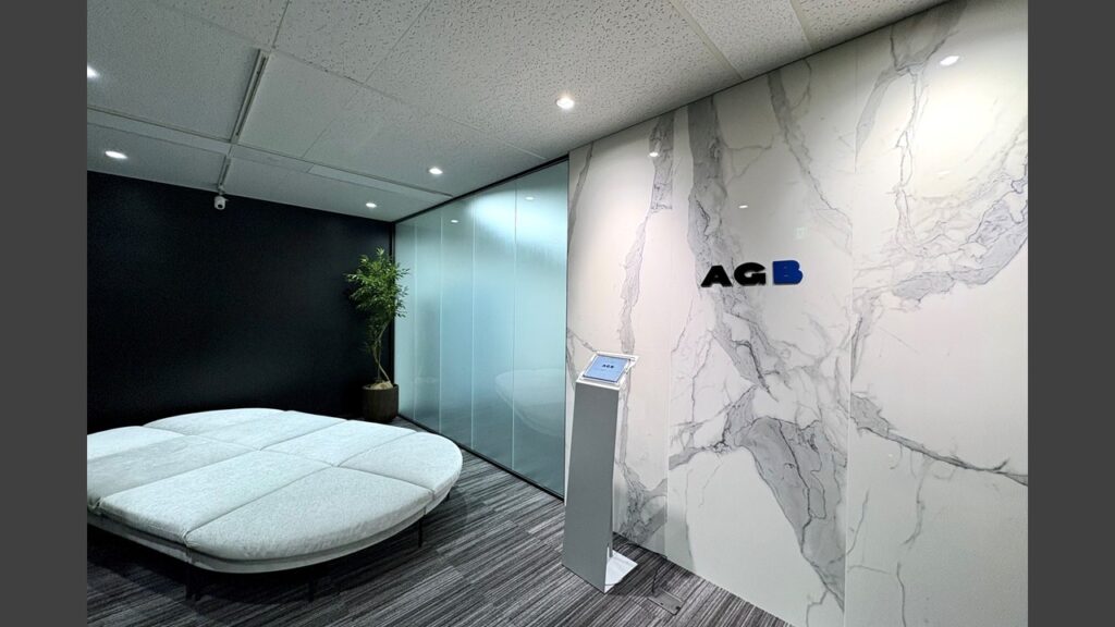 AGB本社4F汽水域 エントランス